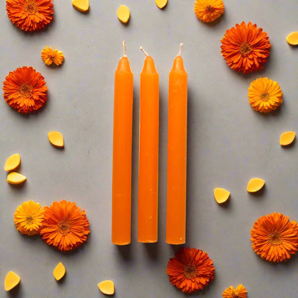 Ritual Spell Candles - Good Energy - The Crescent Moon