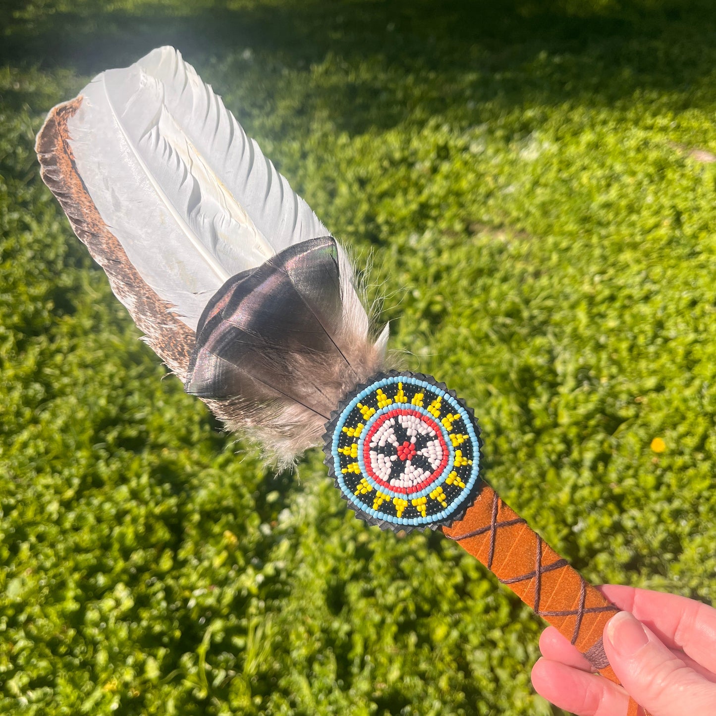 Smudging Feather Wand Beaded (White)