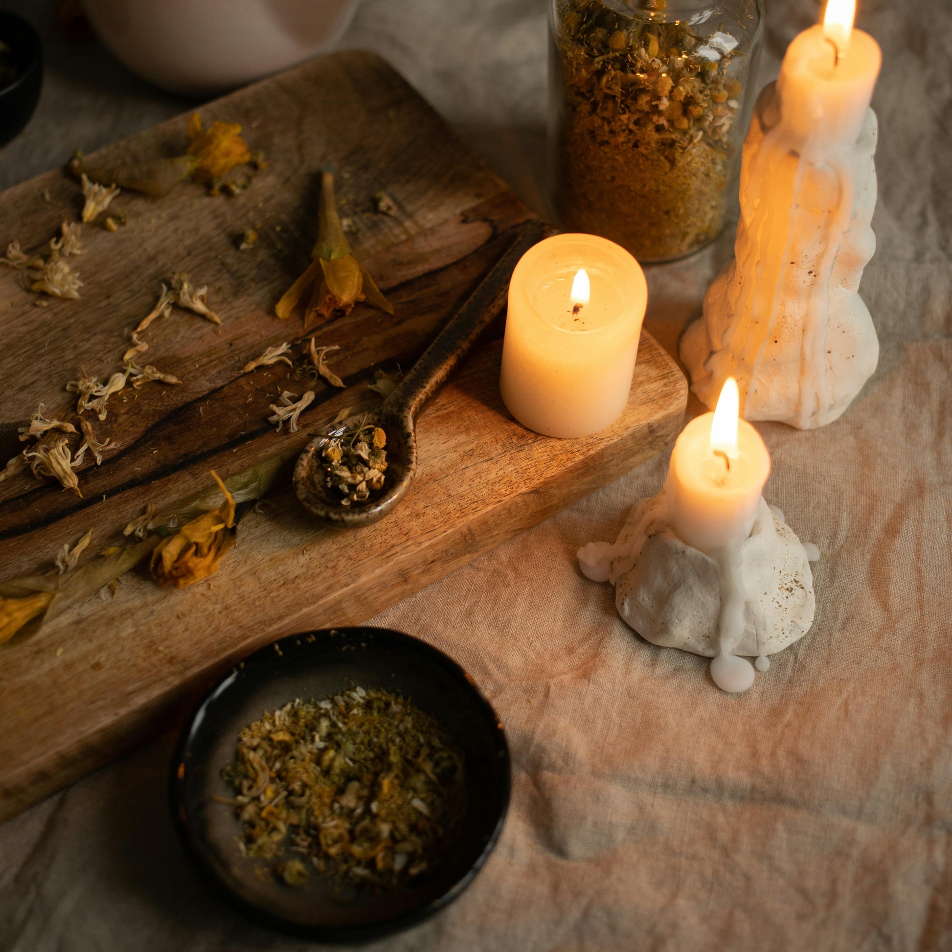 Clearing Ritual Incense - The Crescent Moon