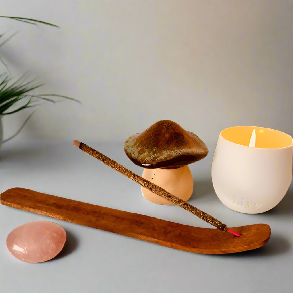 Ullas Organico Myrrh Incense - The Crescent Moon