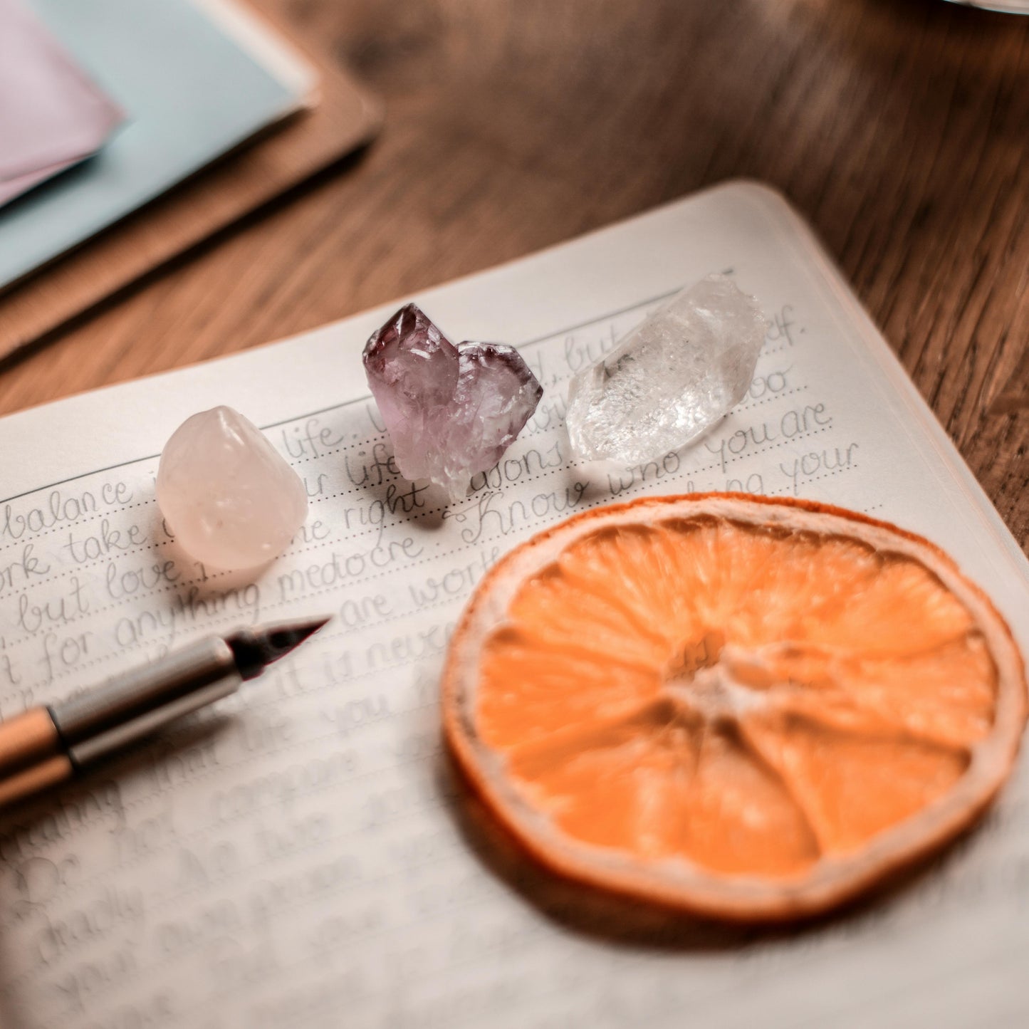 manifest with crystals