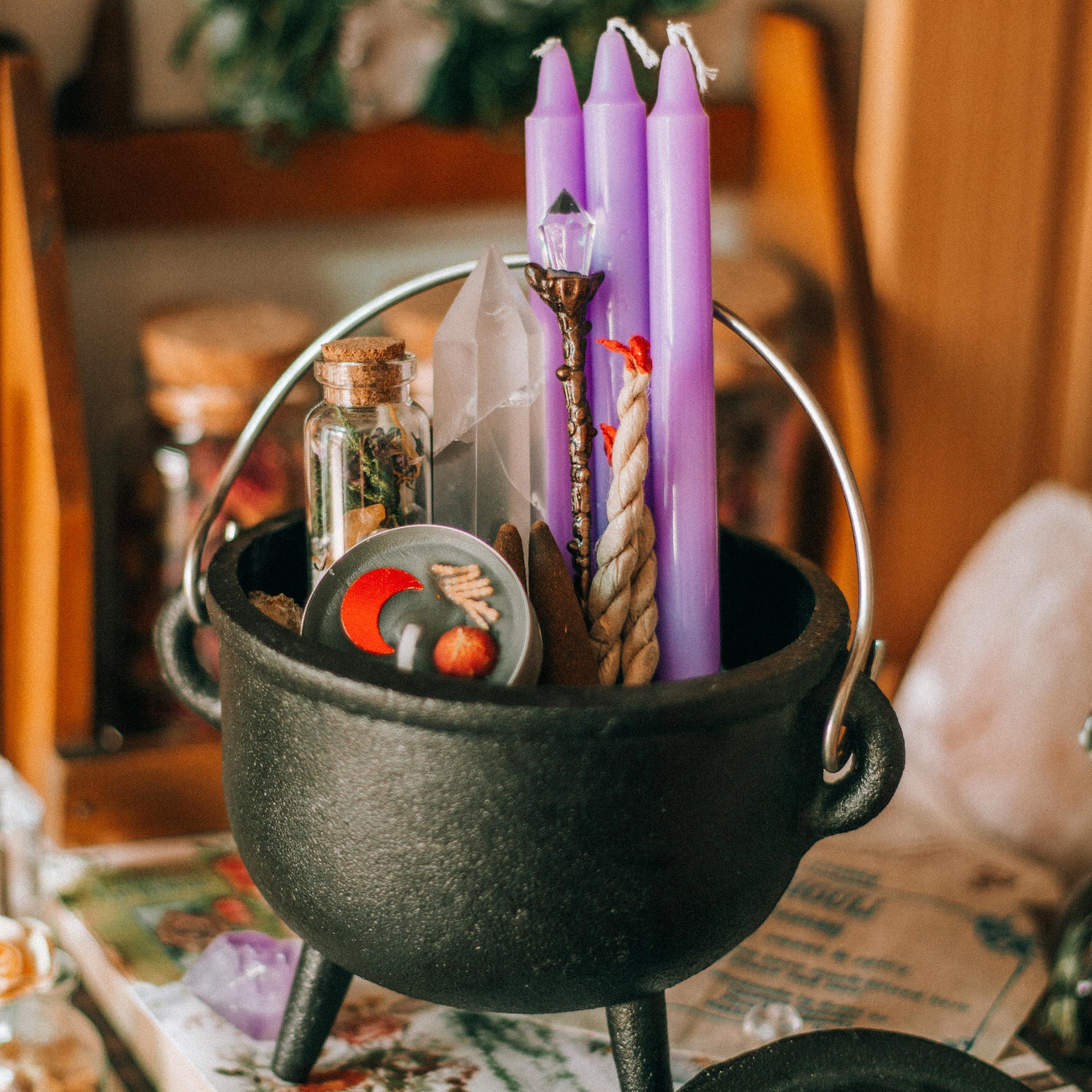 Ritual Spell Candles - Transformation - The Crescent Moon