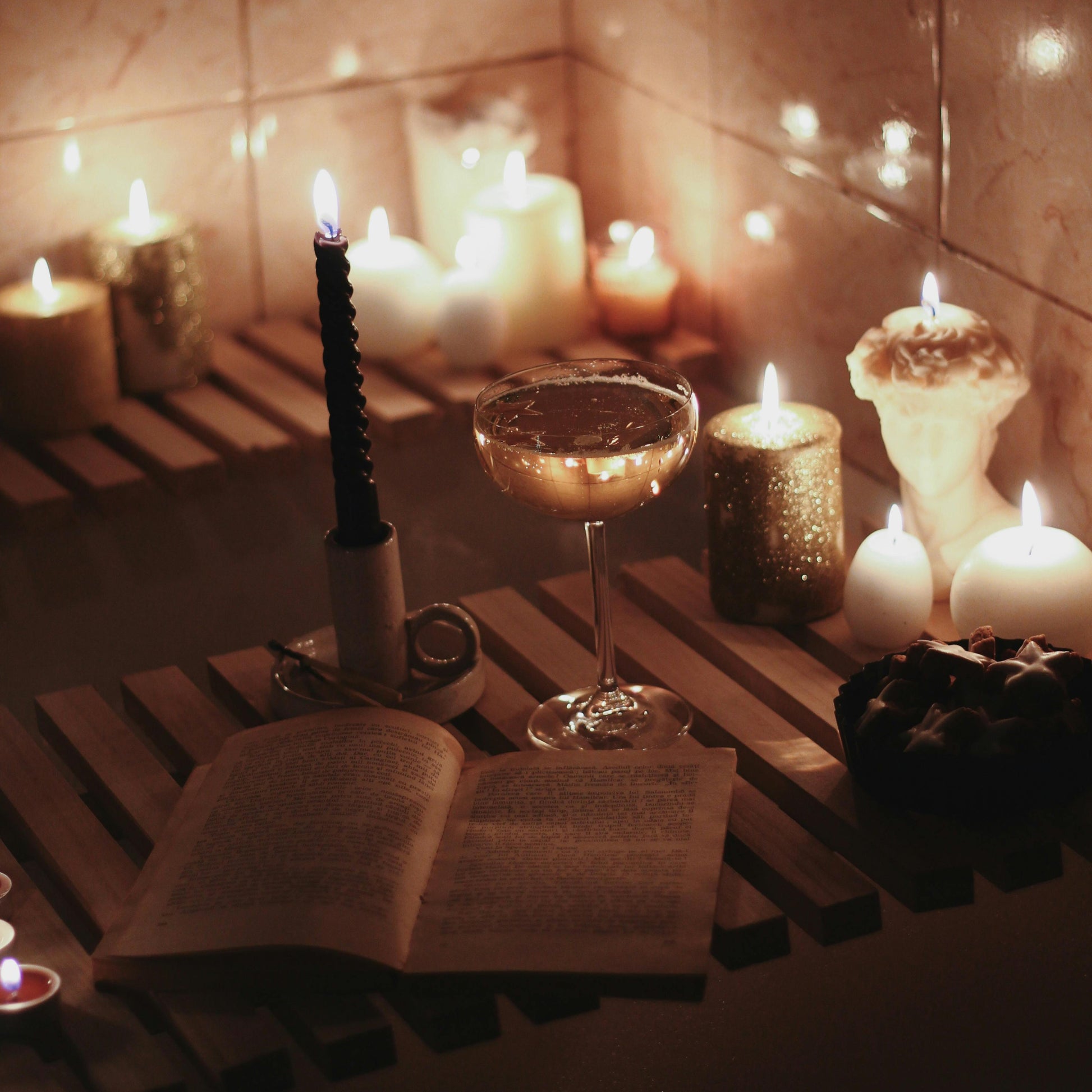 Ritual Bath Kit - Happiness - The Crescent Moon