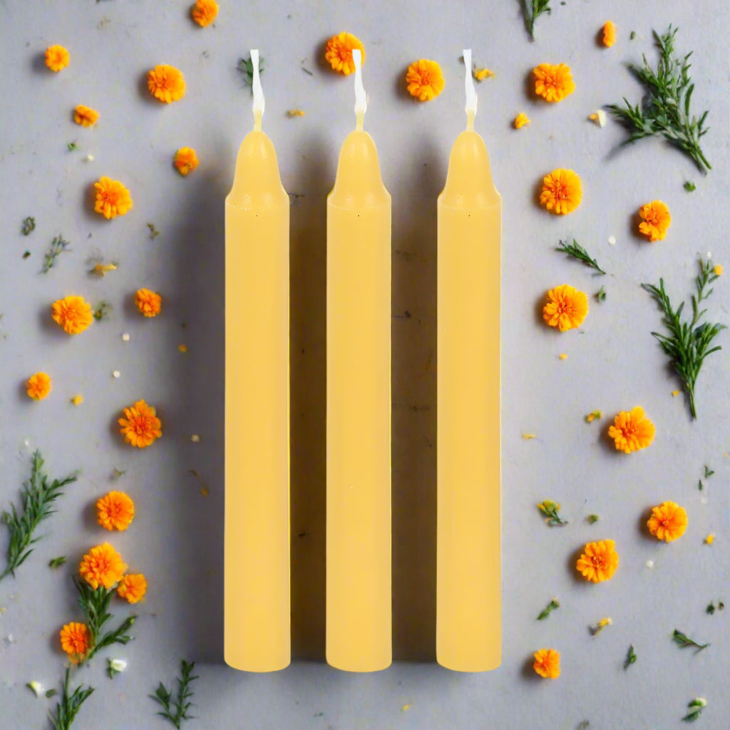 Ritual Spell Candles - Blessings - The Crescent Moon