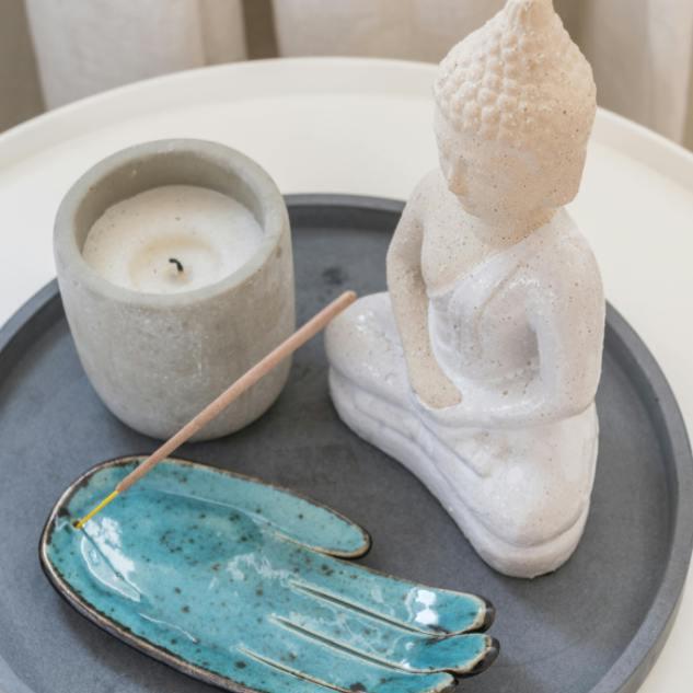 Traditional Himalayan Incense - Frankincense - The Crescent Moon