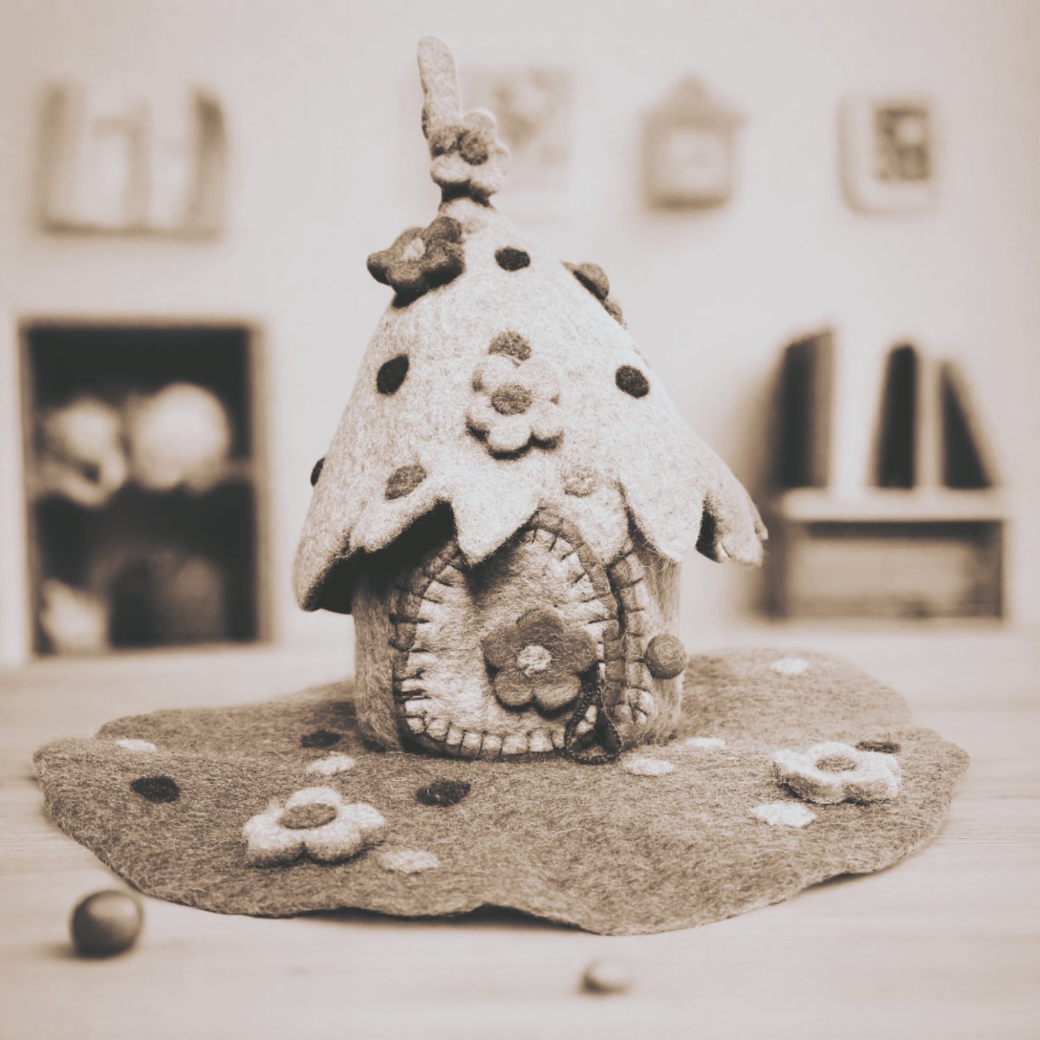 Felt Fairy Houses - The Crescent Moon 