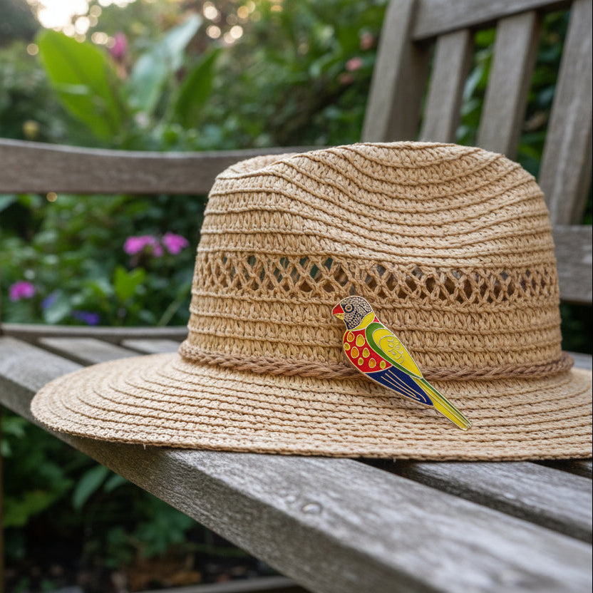 Colorful parrot enamel pin 