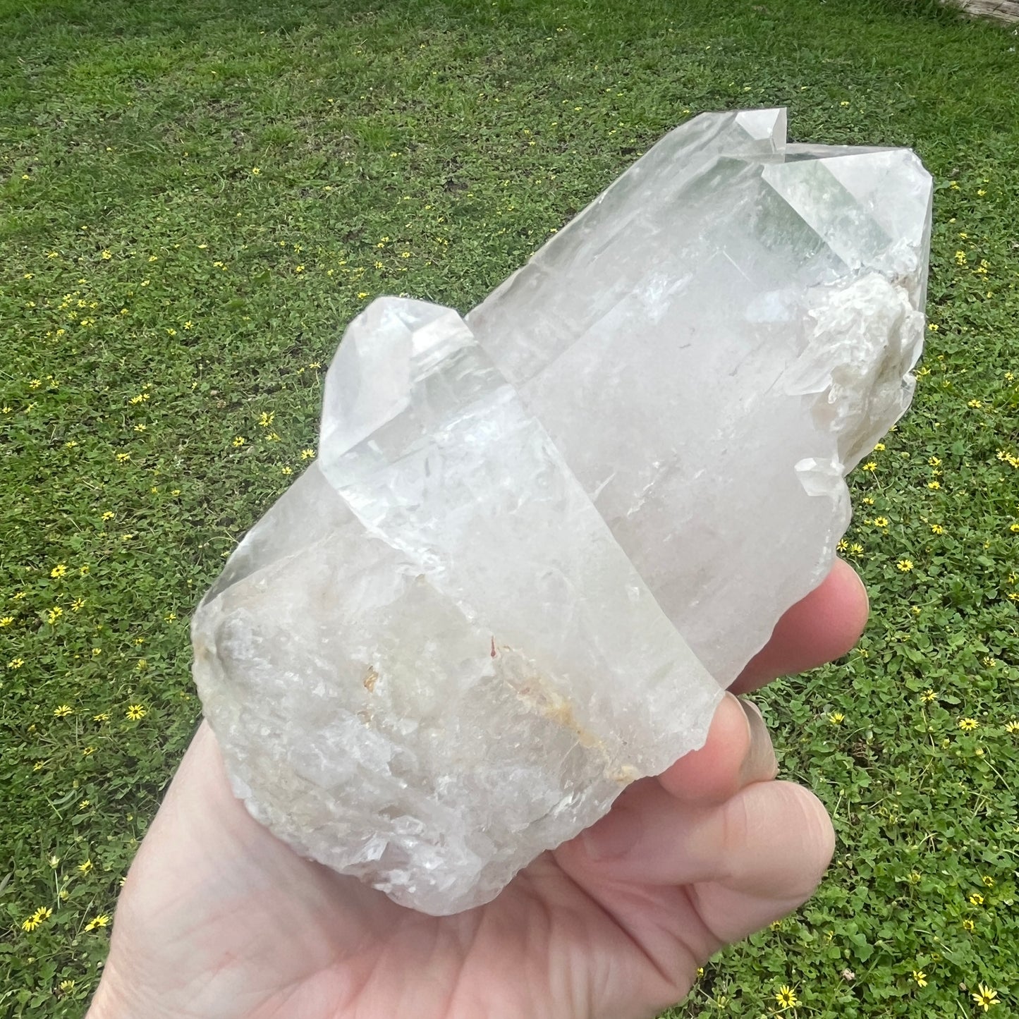 Clear Quartz Cluster - Natural Crystal - 623gm