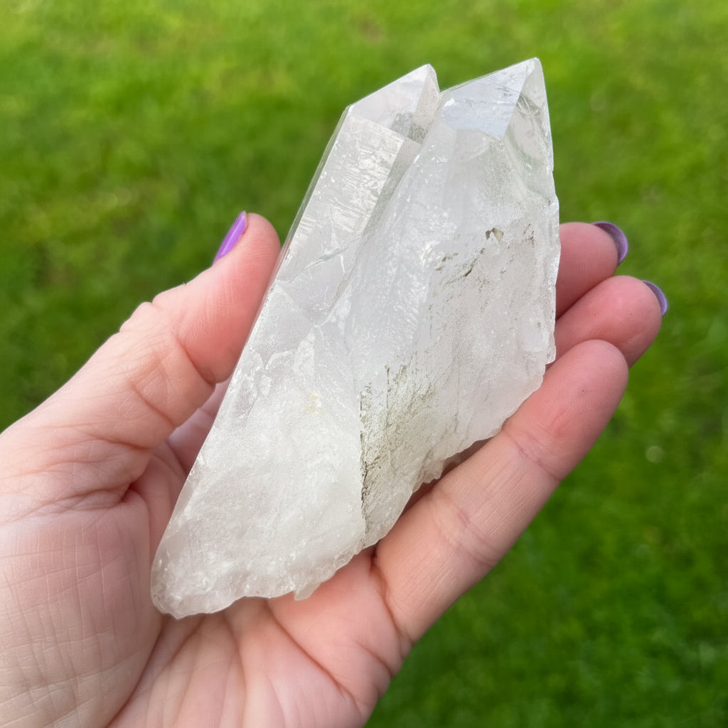 Clear Quartz Natural Rough Point 232gm