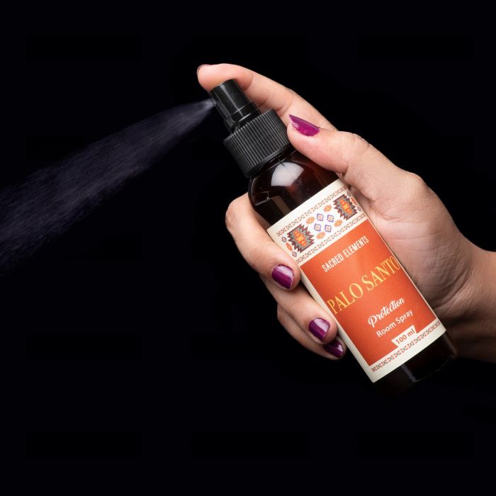 palo santo smudge spray